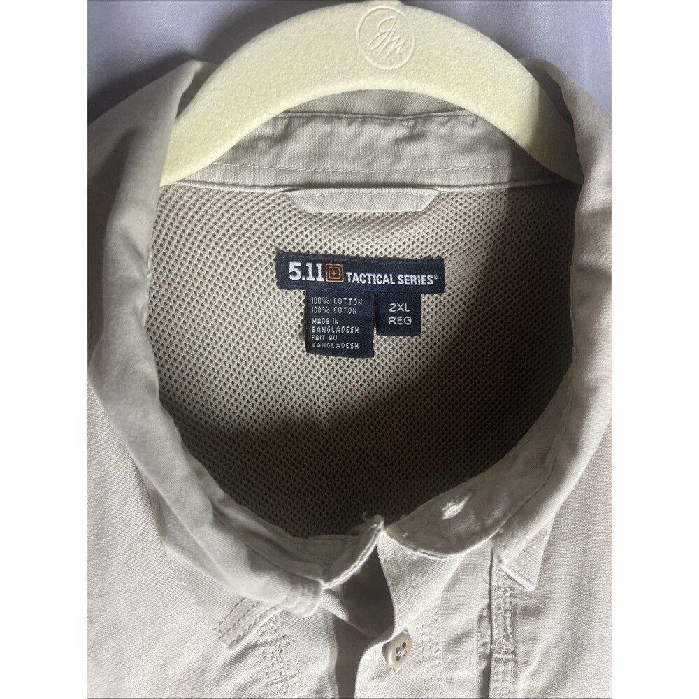 5.11 Tactical Series Mens Khaki Conceal Shirt Vented Button Up 72157 Sz 2XL - Picture 2 of 8